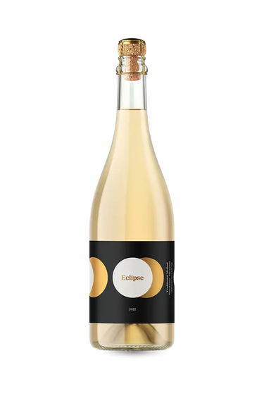 Eclipse 2022, Moon Curser Vineyards