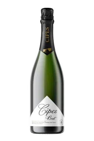 Cipes Brut, Summerhill Pyramid Winery