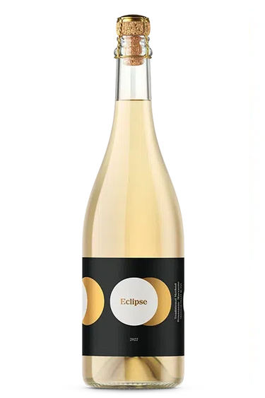 Eclipse 2021, Moon Curser Vineyards