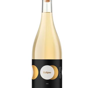 Eclipse 2022, Moon Curser Vineyards