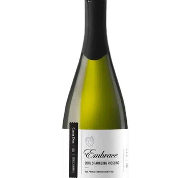 Embrace Sparkling Riesling 2019, Casa Dea Estates Winery